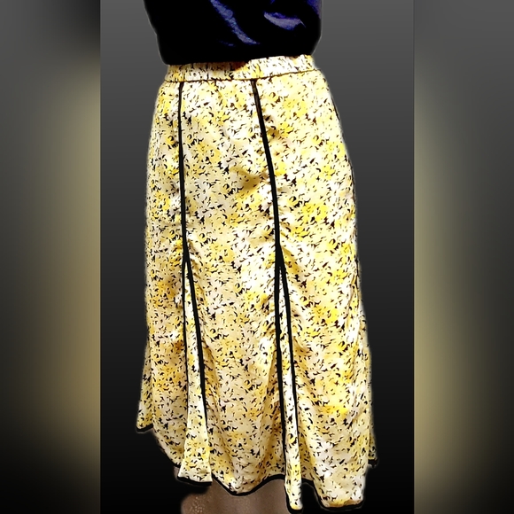 Spring Yellow Fit and Flare Skirt by Louis Dell' Olio - Picture 5 of 12